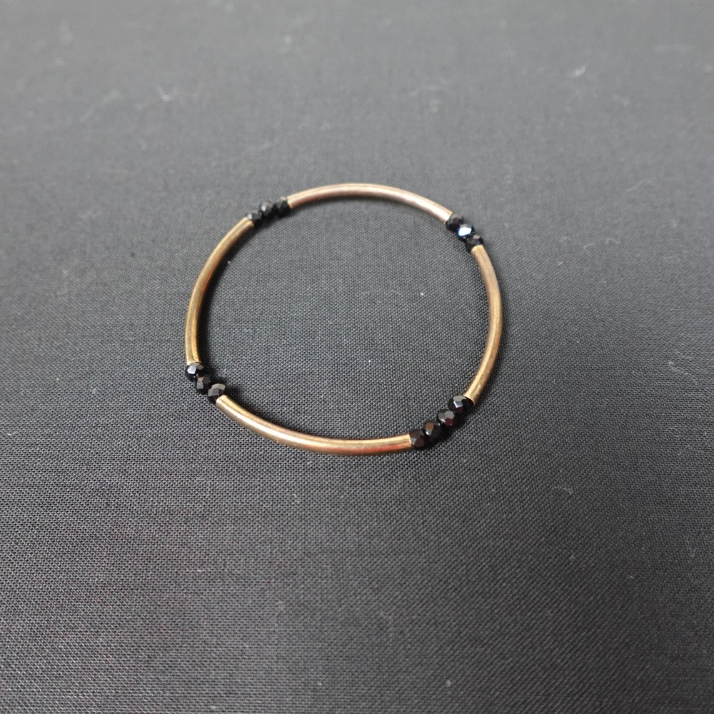 Bronze Tone Stretch Tube Bangle Bracelet Faceted Black Beads Minimalist Boho - Picture 2 of 5